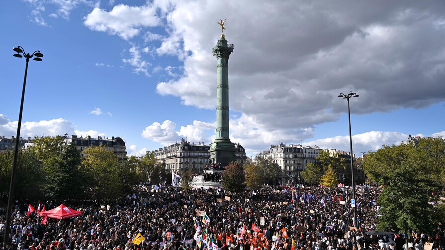 Las protestas estudiantiles, símbolo del malestar en una Francia endeudada Las protestas estudiantiles, símbolo del malestar en una Francia endeudada