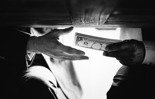 La corrupci&oacute;n gubernamental, un problema reiterado