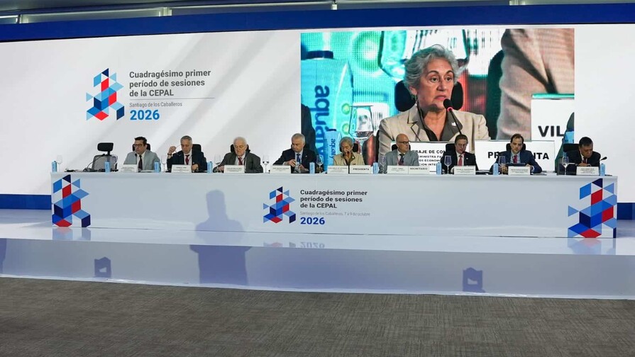 La Cepal debate sus últimas propuestas en el cierre de sesiones en Santiago La Cepal debate sus últimas propuestas en el cierre de sesiones en Santiago