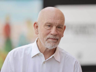 John Malkovich destaca Isla de Pascua en Wild Horse Nine