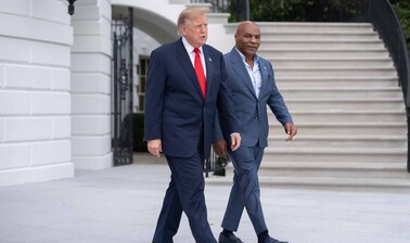 Tyson aparece con Trump en la Casa Blanca, tras revelar que le entreg&oacute; una carta de Diddy