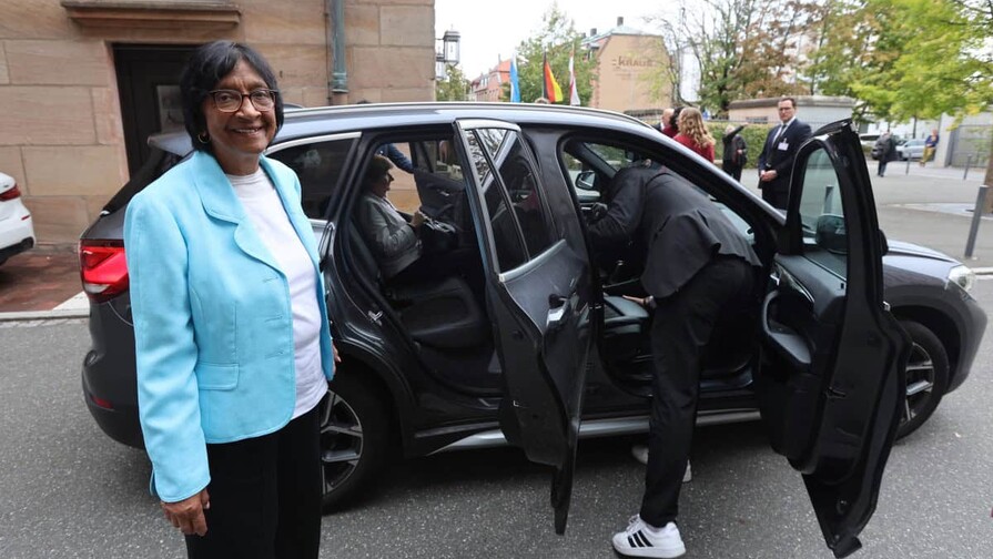 Pillay dedica su Nobel de la Paz a los supervivientes de crímenes internacionales Pillay dedica su Nobel de la Paz a los supervivientes de crímenes internacionales