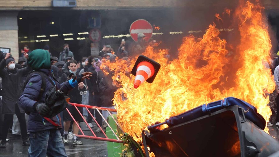 Trabajadores y estudiantes salen a protestar en B&eacute;lgica contra la pol&iacute;tica de ajuste del Gobierno