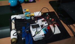 Estudiantes crean un sistema de riego automatizado y un robot para restaurar &aacute;reas degradadas