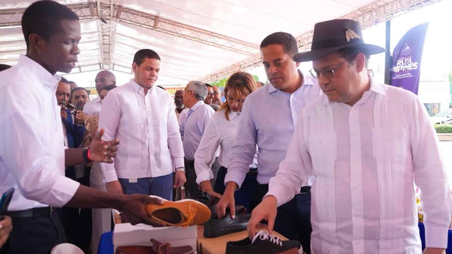 El MICM inaugura en La Romana la Ruta Mipymes para capacitar a emprendedores El MICM inaugura en La Romana la Ruta Mipymes para capacitar a emprendedores