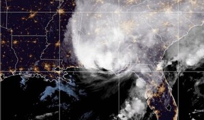 El hurac&aacute;n Isa&iacute;as, de categor&iacute;a 2, toca tierra en Florida