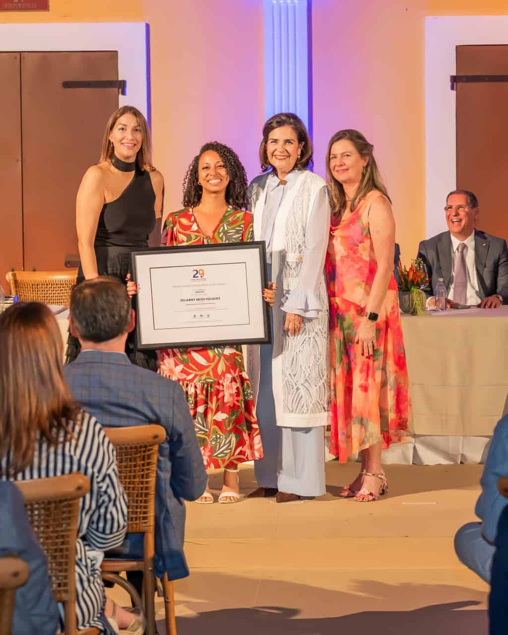 Julianny Ariza V&oacute;lquez gana la residencia Fundaci&oacute;n Eduardo Le&oacute;n Jimenes en Capacete en R&iacute;o de Janeiro