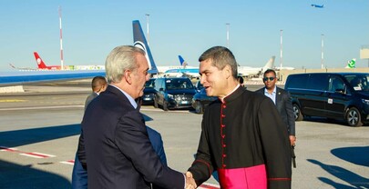 Abinader invitar&aacute; al papa Le&oacute;n XIV a visitar Rep&uacute;blica Dominicana en 2027