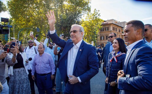 Abinader inaugura la Parada Dominicana en Roma y destaca los aportes de la di&aacute;spora