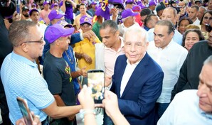 Danilo Medina sobre decreto del arroz: "Cantaron como gallos y pusieron como gallinas"