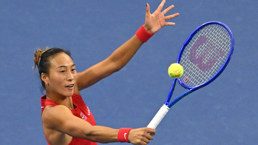 La tenista china Zheng Qinwen gana el torneo de Pek&iacute;n, su primer WTA 1000