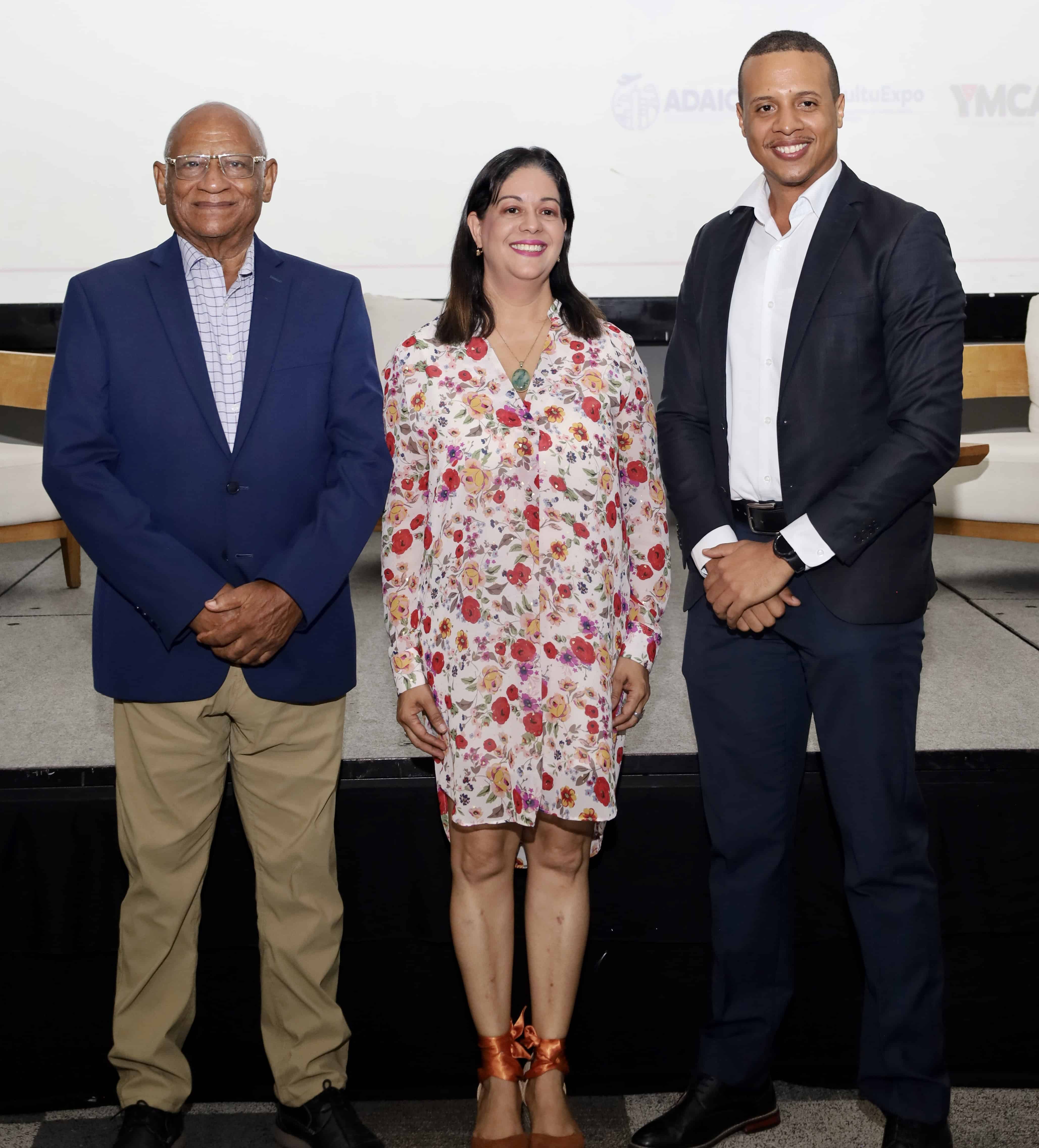 Andres Fortunato, Giseh Cuesta y Luis Daniel Matas.