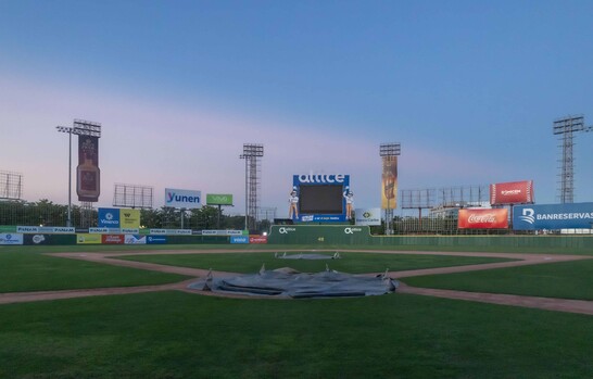 El Estadio Quisqueya est&aacute; listo para acoger la pelota invernal dominicana