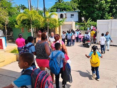 Hombre armado irrumpe escuela en Barahona