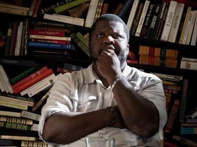 El escritor haitiano Thélyson Orélien admite los plagios