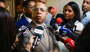 Pacheco critica salida de diputados: "Ante una situación mal hecha no debemos responder con otra Pacheco critica salida de diputados: "Ante una situación mal hecha no debemos responder con otra