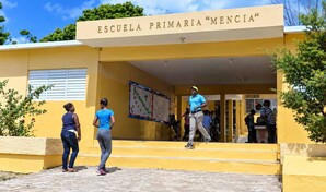 Arrestan hombre que amenaz&oacute; de muerte a director de escuela en Barahona