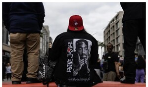 Condenan a exl&iacute;der pandillero a entre 40 a&ntilde;os y cadena perpetua por el asesinato de Tupac Shakur