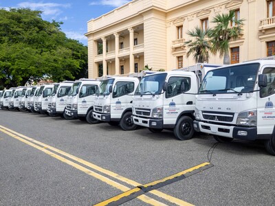 Gobierno fortalece a municipios con entrega de camiones
