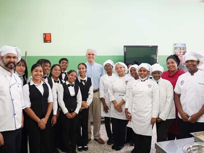 Luis Miguel De Camps impulsa formación técnico-profesional en turismo