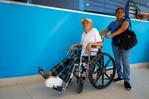 Pacientes se quedan sin consultas en Santiago por huelga médica de 24 horas Pacientes se quedan sin consultas en Santiago por huelga médica de 24 horas