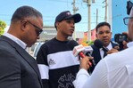 Se entrega joven acusado de recibir RD$15,000 por celular vinculado a muerte de Emmanuel Contreras Se entrega joven acusado de recibir RD$15,000 por celular vinculado a muerte de Emmanuel Contreras