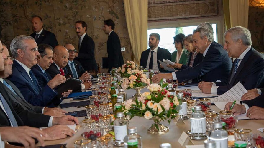Italia busca ampliar inversiones en RD; Abinader destaca potencial turístico y de zonas francas Italia busca ampliar inversiones en RD; Abinader destaca potencial turístico y de zonas francas