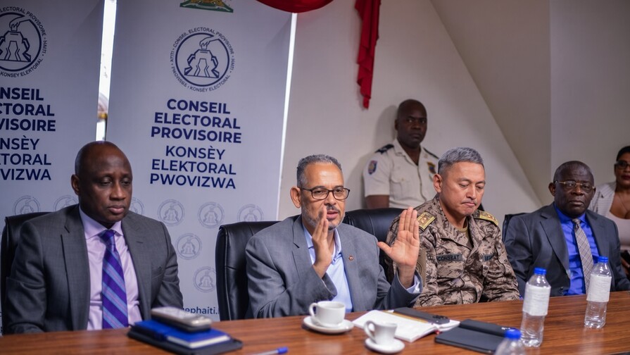 Gobierno de Hait&iacute; eval&uacute;a seguridad electoral tras aplazamiento de las elecciones