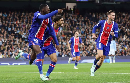 El PSG de Demb&eacute;l&eacute; y Dou&eacute; descuelga el esmoquin ante el City en la Champions