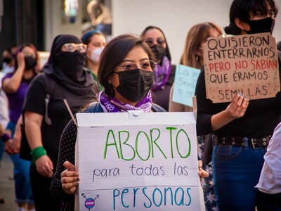 El debate sobre el aborto en tres causales