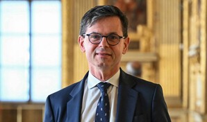 Sin renovaci&oacute;n, el Louvre tendr&aacute; que cerrar, advierte su presidente