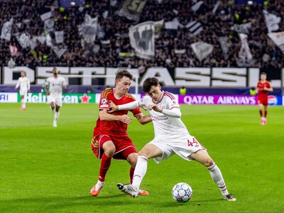 UEFA Champions: El Liverpool se pasea en Austria con gol de Araújo
