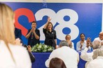 Carolina Mej&iacute;a recibe respaldo de dirigente pol&iacute;tica Besaida Manola Santana de B&aacute;ez
