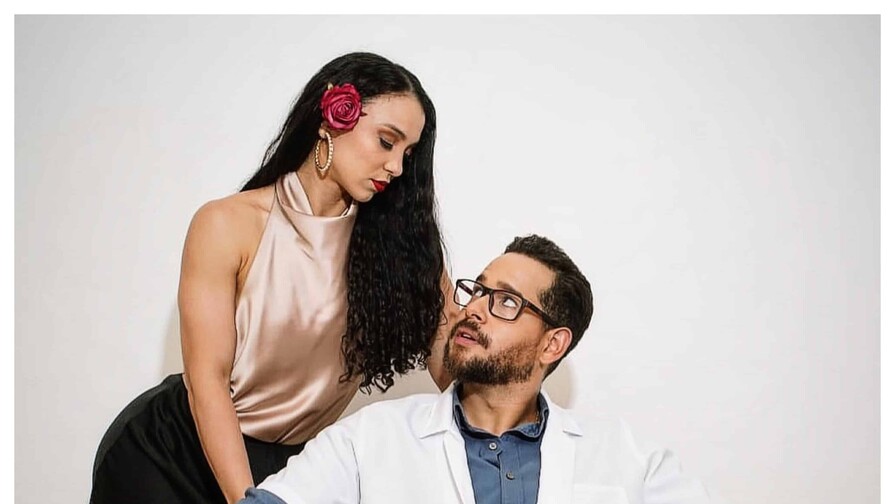 Terapia nocturna: dos obras teatrales abordan la salud mental