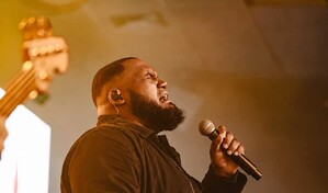 Jordan Mateo estrena "Tengo la libertad", un afro gospel que invita a celebrar la fe con libertad