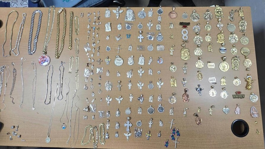 Roban prendas valoradas en RD$1.4 millones en joyería de Santiago Roban prendas valoradas en RD$1.4 millones en joyería de Santiago