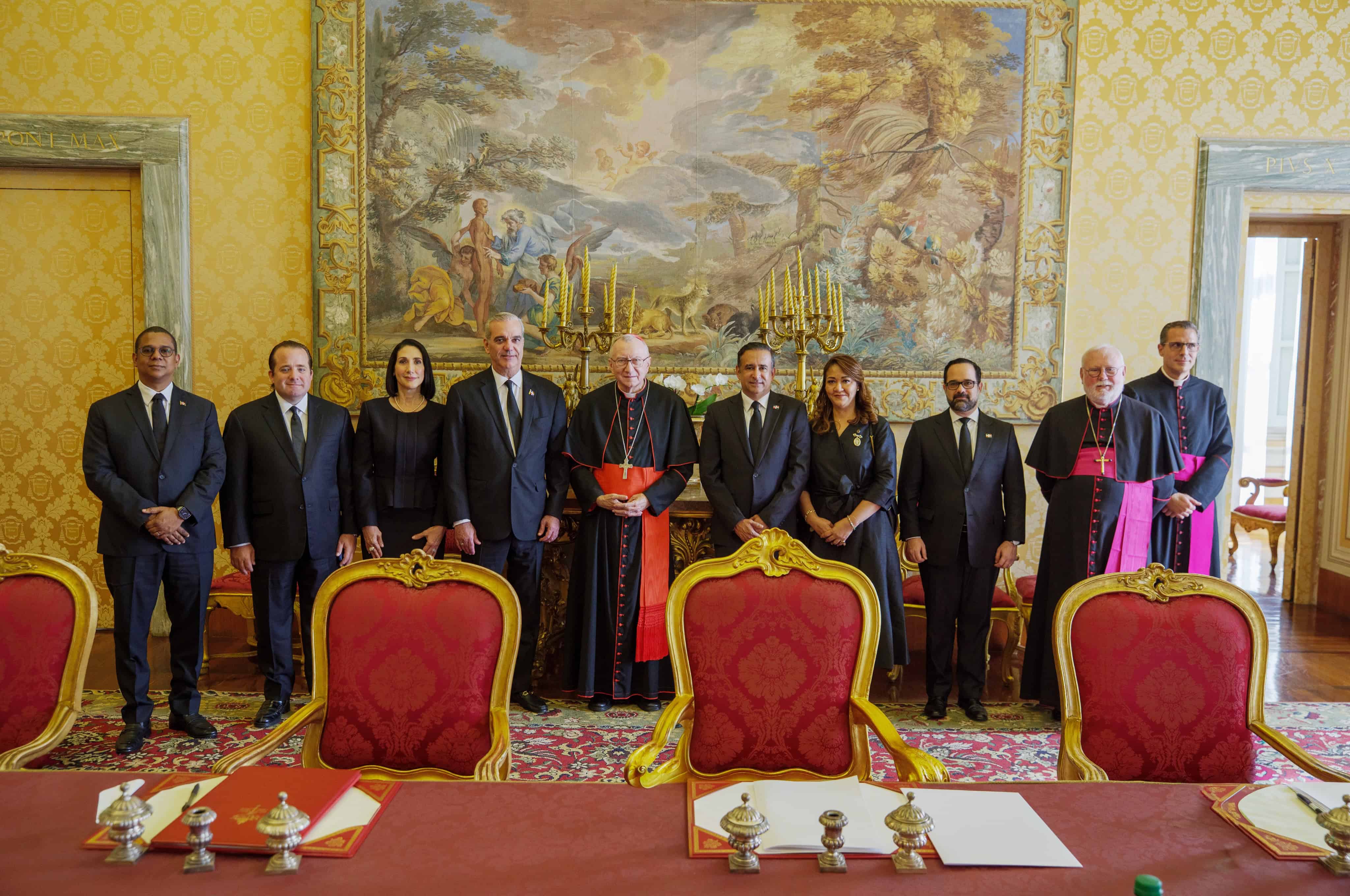 Delegación dominicana durante encuentro en el Vaticano. 