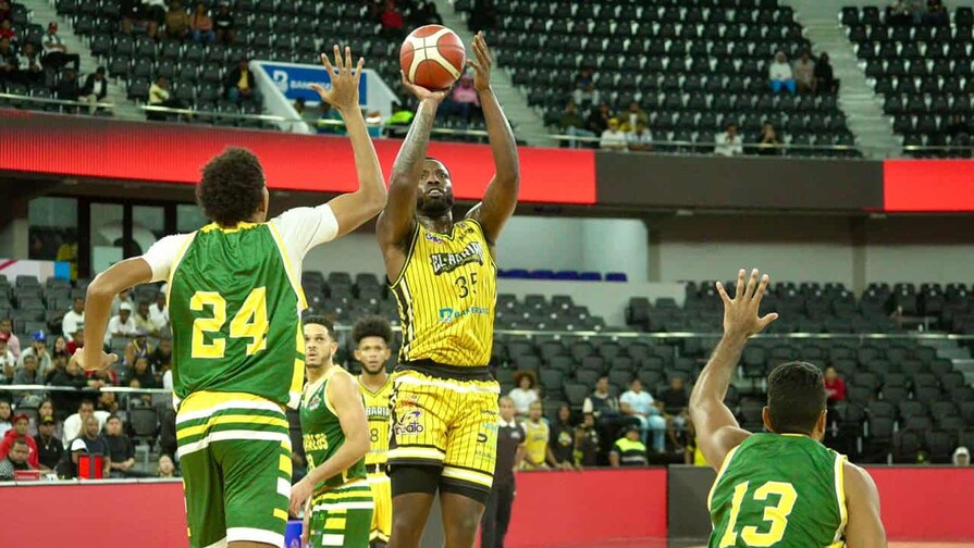 Club Rafael Barias se impone a San Carlos y lo despide del TBS Distrito 2026 Club Rafael Barias se impone a San Carlos y lo despide del TBS Distrito 2026