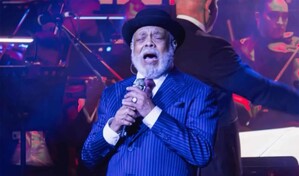 Francisco C&eacute;spedes casi se desmaya en concierto; su equipo aclara qu&eacute; ocurri&oacute;