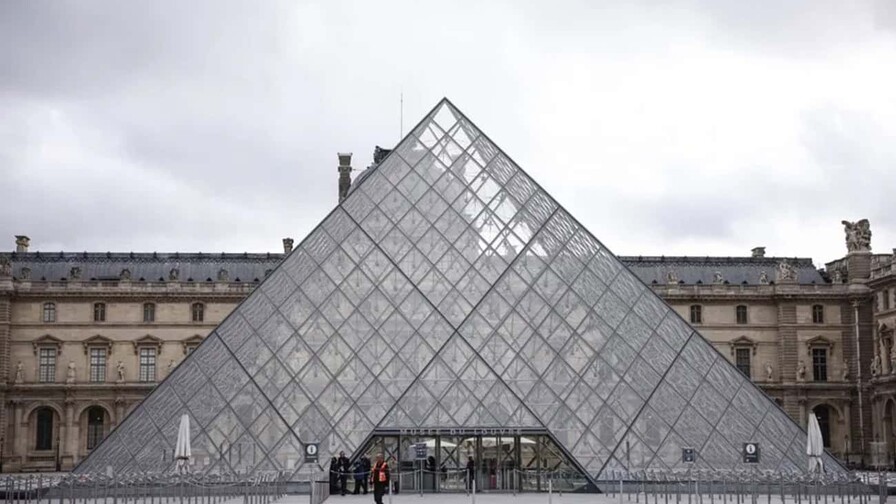 Louvre espera recuperar joyas robadas hace un a&ntilde;o y alerta del aumento de asaltos a museos