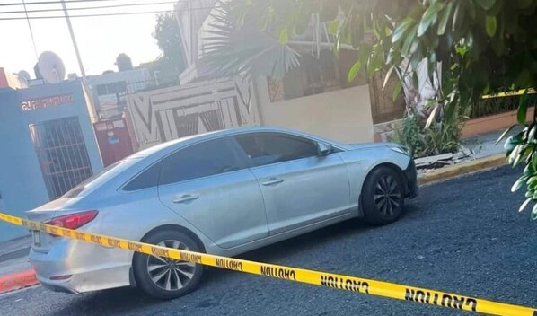 Polic&iacute;a busca a cuatro hombres por muerte de taxista en presunto asalto en Santo Domingo Este