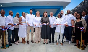 Raquel Pe&ntilde;a entrega centro de salud en Haina y da primer picazo para ampliaci&oacute;n de hospital en San Crist&oacute;bal