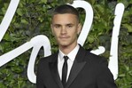 Lanzan tr&aacute;iler de Forty Love, la primera pel&iacute;cula de Romeo, el hijo de los Beckham