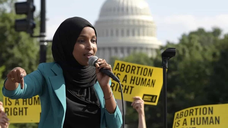 Congresista dem&oacute;crata investigada por el Gobierno Trump abandonar&aacute; su casa por seguridad