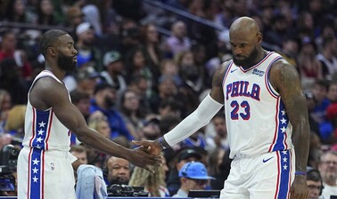 El eterno LeBron se embarca en una &uacute;ltima misi&oacute;n con los Sixers