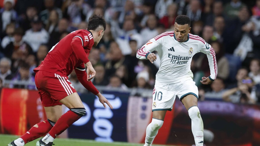 Con doblete de Mbappé, el Real Madrid golea al Sevilla en el Bernabéu Con doblete de Mbappé, el Real Madrid golea al Sevilla en el Bernabéu