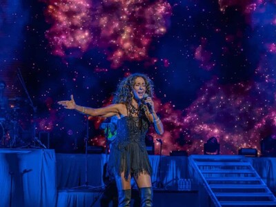 Concierto de Rosario Flores en el Teatro Nacional Eduardo Brito