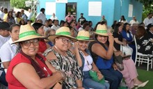 Ministra Gloria Reyes: reducir la pobreza de la mujer rural sigue siendo el gran desaf&iacute;o