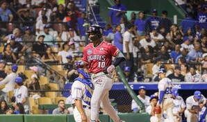 Video | Jefferson Rojas conecta dos jonrones en triunfo de los Gigantes sobre el Licey