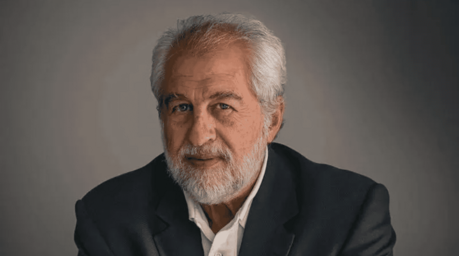 Gonz&aacute;lez Bunster pide impulsar el transporte el&eacute;ctrico de carga ante el alza del petr&oacute;leo
